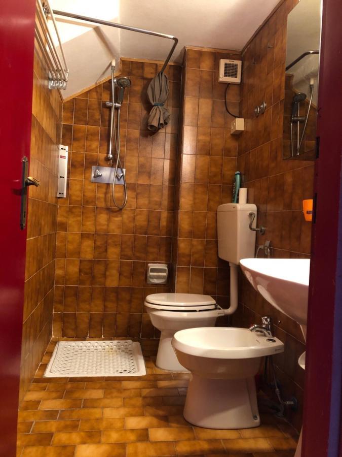 Holiday House La Colombaia Parma Exteriör bild